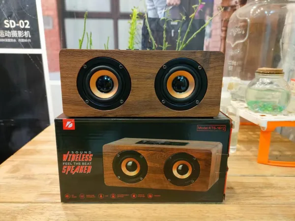 KTS-1612 High Quality Portable Outdoor Multi-loudspeakers Wireless Wooden Speaker | 382